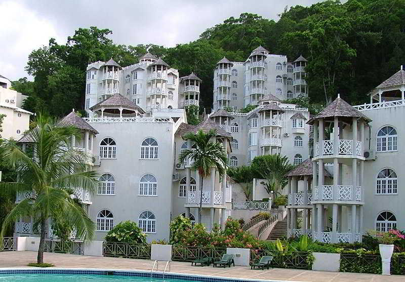 Skycastles Condominiums Ocho Ríos Extérieur photo